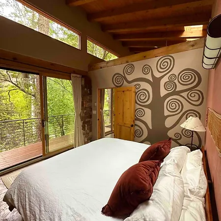 Superb Getaway Nestled In National Forest, New Mexico *