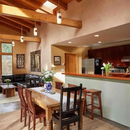 Superb Getaway Nestled In National Forest, New Mexico